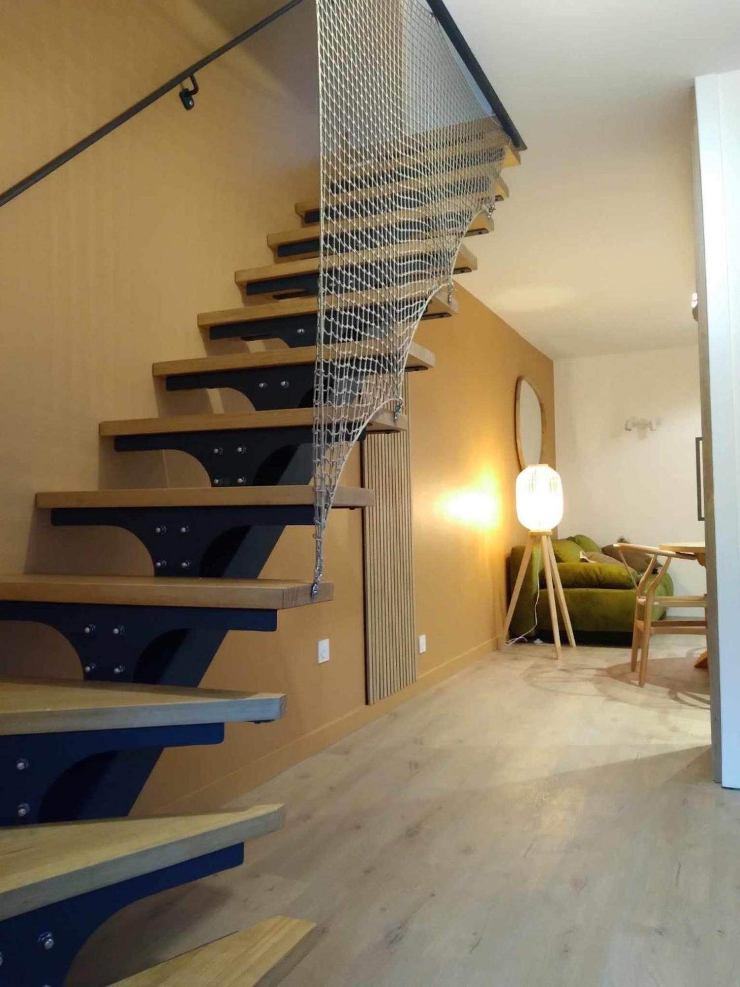Duplex Lumineux - 40M2 - 2 Chambres - Balcon Terrasse - Parking - Entierement Renove En Mai 2024 โกเตอเรต์ ภายนอก รูปภาพ
