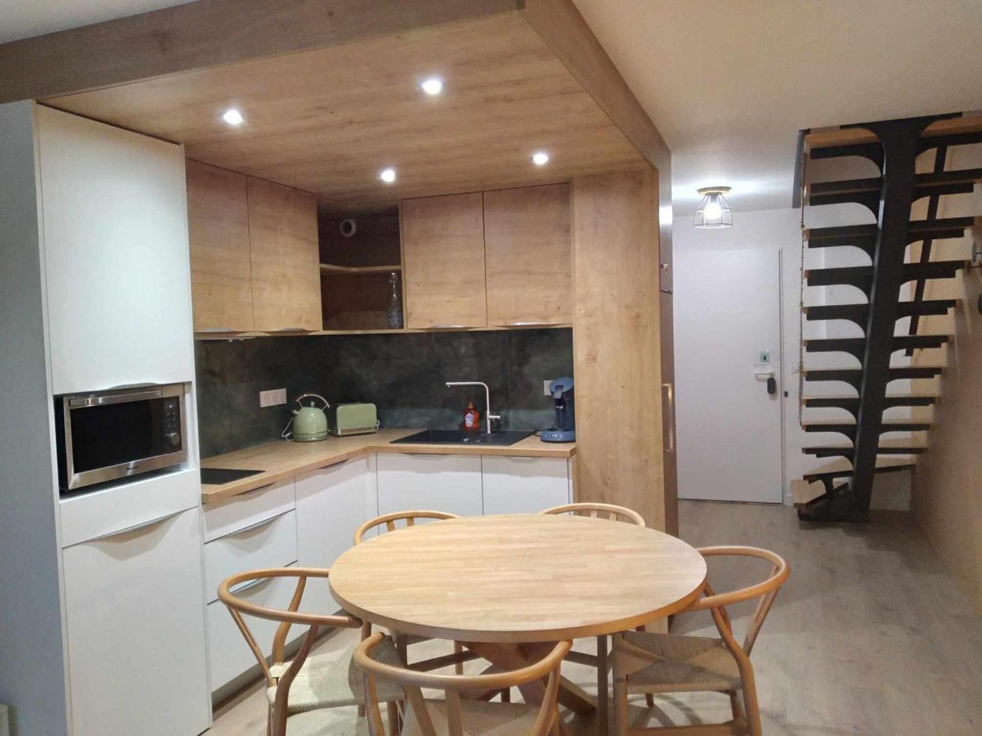 Duplex Lumineux - 40M2 - 2 Chambres - Balcon Terrasse - Parking - Entierement Renove En Mai 2024 โกเตอเรต์ ภายนอก รูปภาพ